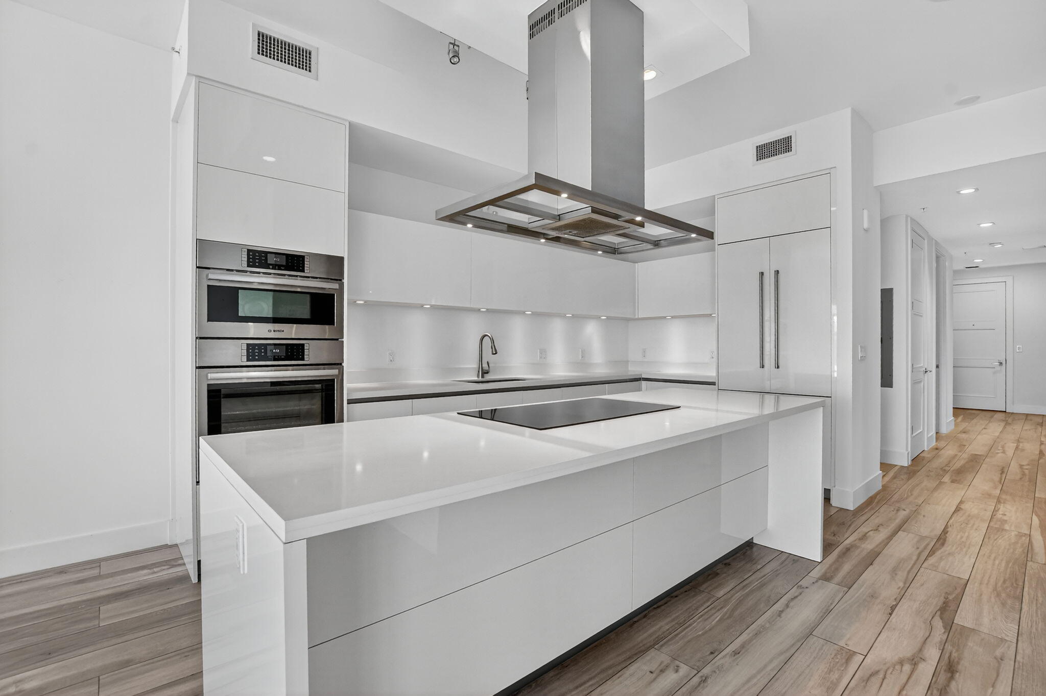 155 East Boca Raton Road, Unit 1014 Boca Raton, FL 33432 - Photo 19 of 62 5-web-or-mls-005_DSC_0402