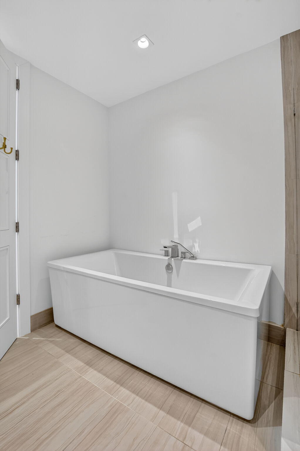 155 East Boca Raton Road, Unit 1014 Boca Raton, FL 33432 - Photo 35 of 62 33-web-or-mls-041_DSC_0581