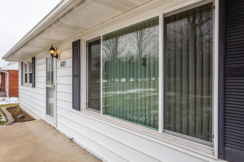 5121 Draper Road Jackson, MI 49201 - Photo 17 of 35 5R9A0008-3