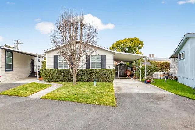 $199,000 | 75 Candlewood Drive, Petaluma, CA 94954