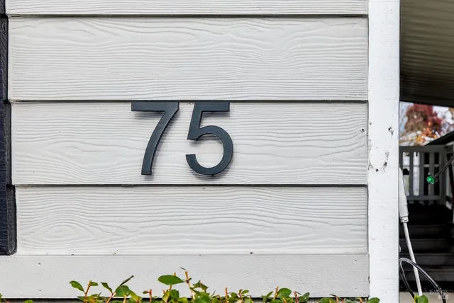 a close up of a shower