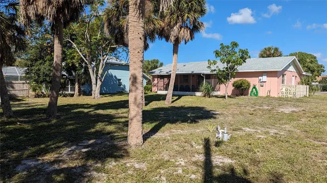 $4,650 | 617 Indiana Avenue, Nokomis, FL 34275