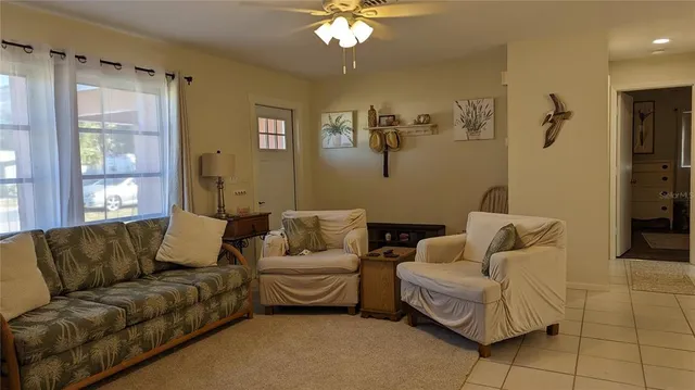 $4,650 | 617 Indiana Avenue, Nokomis, FL 34275