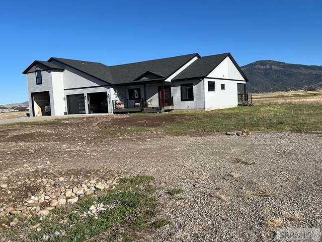 $994,500 | 1080 Irwin N Road, Irwin, ID 83428