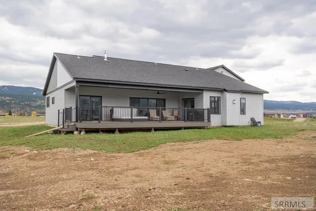 $994,500 | 1080 Irwin N Road, Irwin, ID 83428