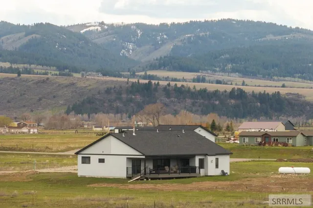 $994,500 | 1080 Irwin N Road, Irwin, ID 83428