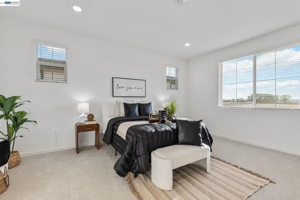 $680,000 | 337 Frizzante Lane, Manteca, CA 95337