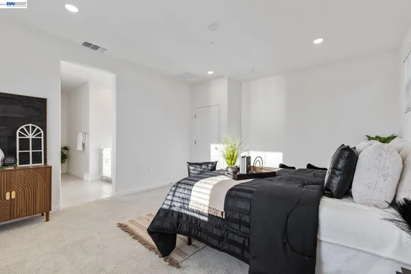 $680,000 | 337 Frizzante Lane, Manteca, CA 95337