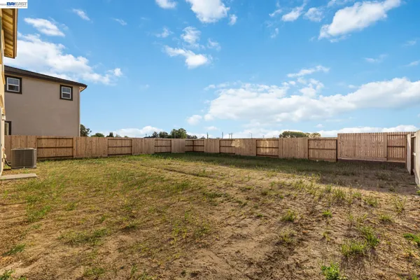 $680,000 | 337 Frizzante Lane, Manteca, CA 95337