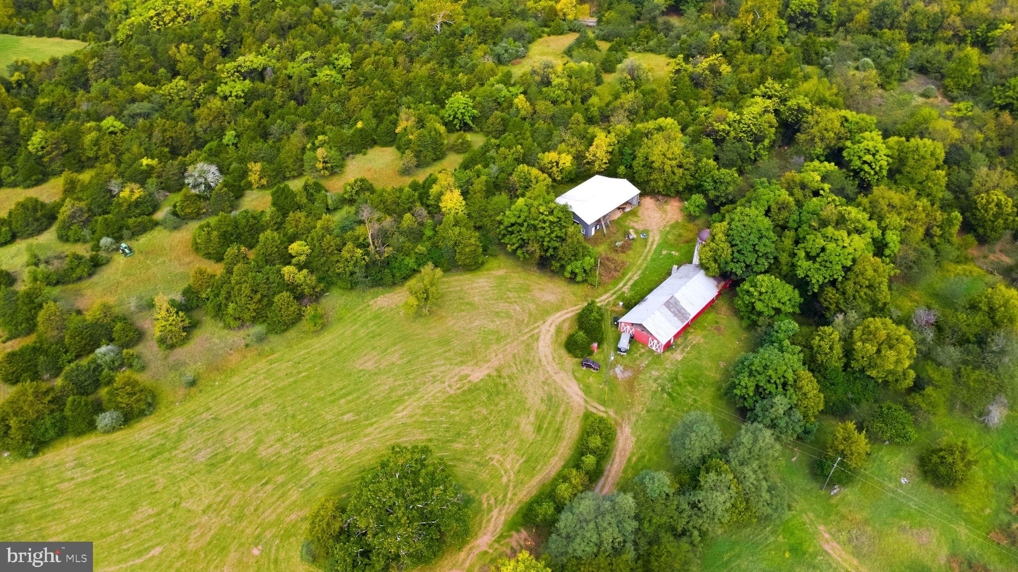 785 Hardesty Road Summit Point, WV 25446 - Photo 20 of 44 Gallery Image 20