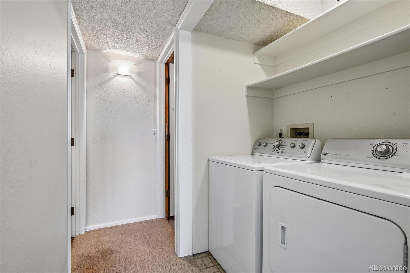 3990 South Rifle Court Aurora, CO 80013 - Photo 34 of 37