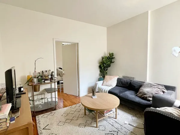 $3,495 | 230 East 25th Street, Unit 4A | Kips Bay