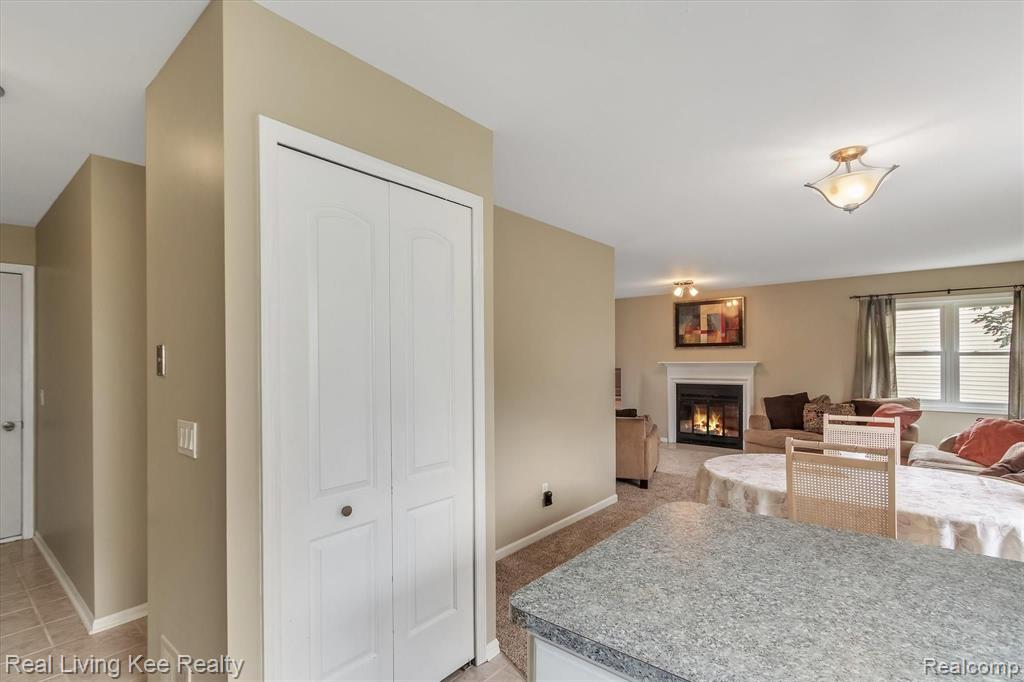 1609 Stonecrest Drive Rochester Hills, MI 48307 - Photo 18 of 39