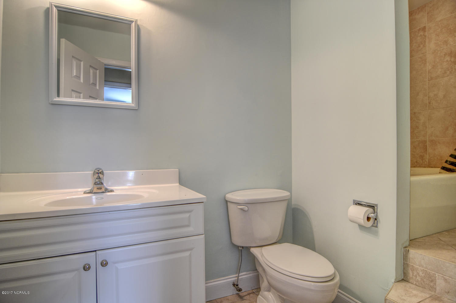233 Tanbridge Road Wilmington, NC 28405 - Photo 14 of 25 233 Tanbridge Rd Wilmington NC-large-014