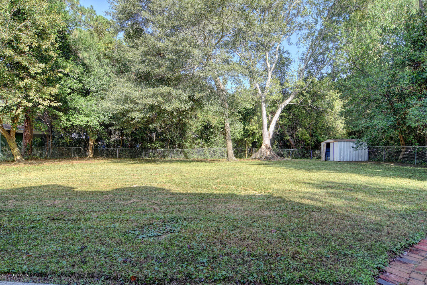 233 Tanbridge Road Wilmington, NC 28405 - Photo 22 of 25 233 Tanbridge Rd Wilmington NC-large-022