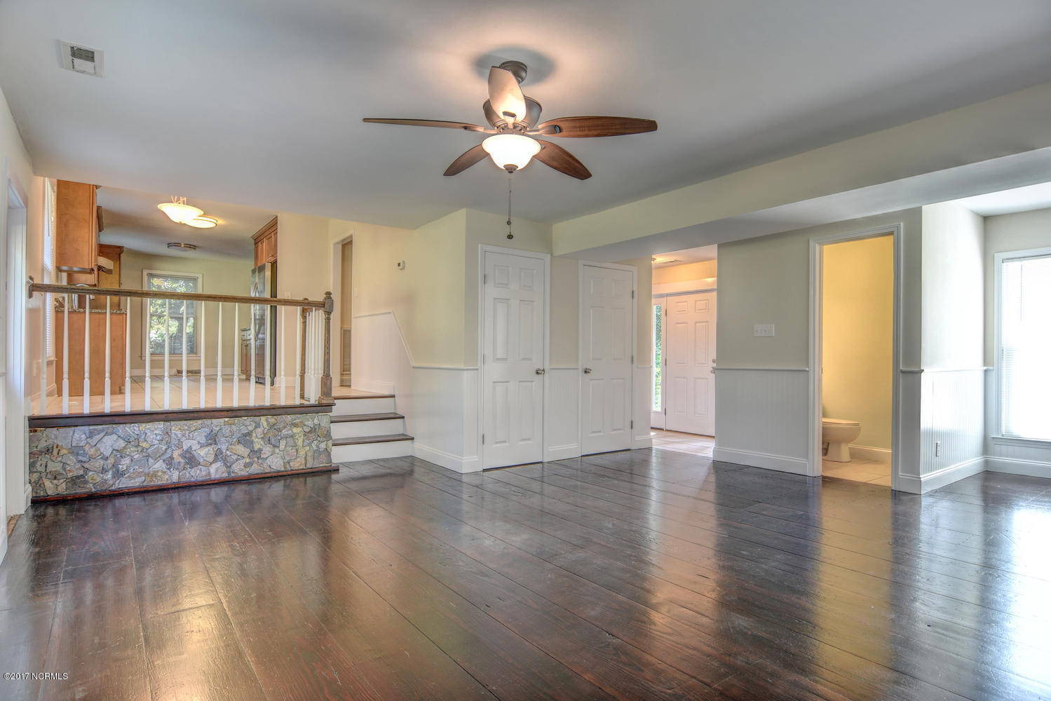 233 Tanbridge Road Wilmington, NC 28405 - Photo 6 of 25 233 Tanbridge Rd Wilmington NC-large-006