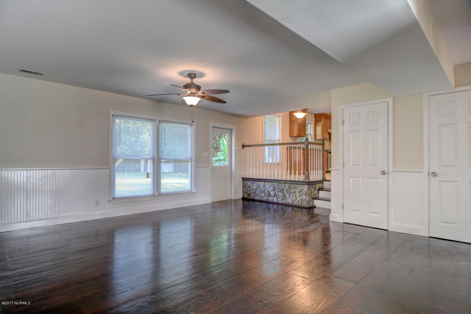 233 Tanbridge Road Wilmington, NC 28405 - Photo 7 of 25 233 Tanbridge Rd Wilmington NC-large-007
