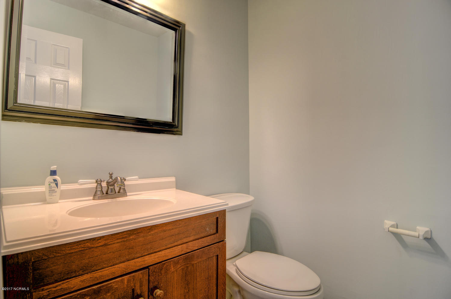 233 Tanbridge Road Wilmington, NC 28405 - Photo 8 of 25 233 Tanbridge Rd Wilmington NC-large-008