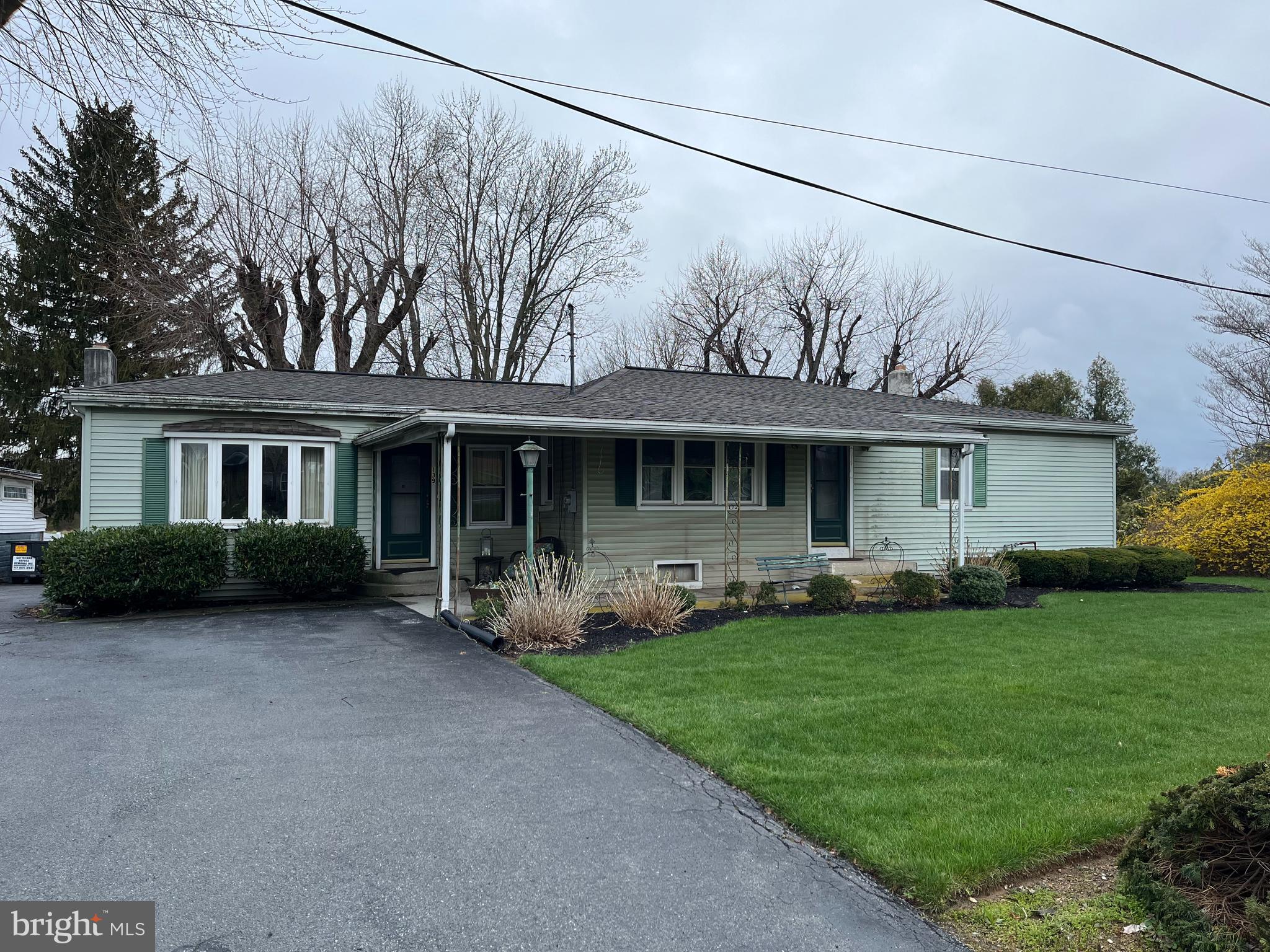 139 Palmyra Road Palmyra, PA 17078 - Photo 2 of 20 Gallery Image 2