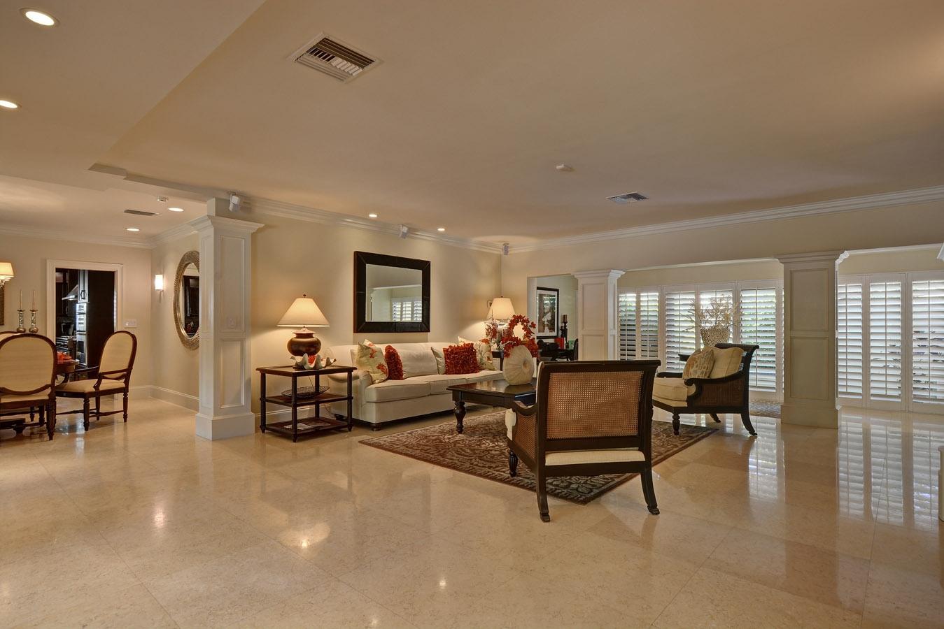 1261 Banyan Road Boca Raton, FL 33432 - Photo 3 of 43 N2G10