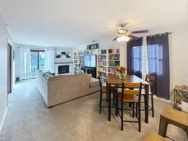 $118,900 | 5915 36th Ave Court, Unit 14, Moline, IL 61265