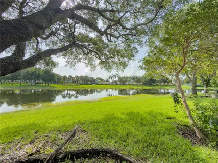 $399,900 | 20811 Northwest 3rd Lane, Pembroke Pines, FL 33029