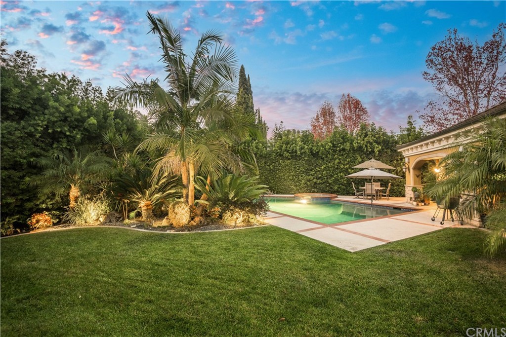 1455 Bryant Drive Long Beach, CA 90815 - Photo 6 of 6 a view of a playground with basketball court