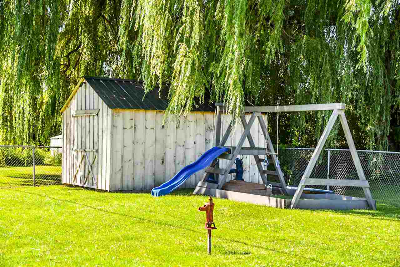 2695 Kaiser Road Pinconning, MI 48650 - Photo 6 of 29