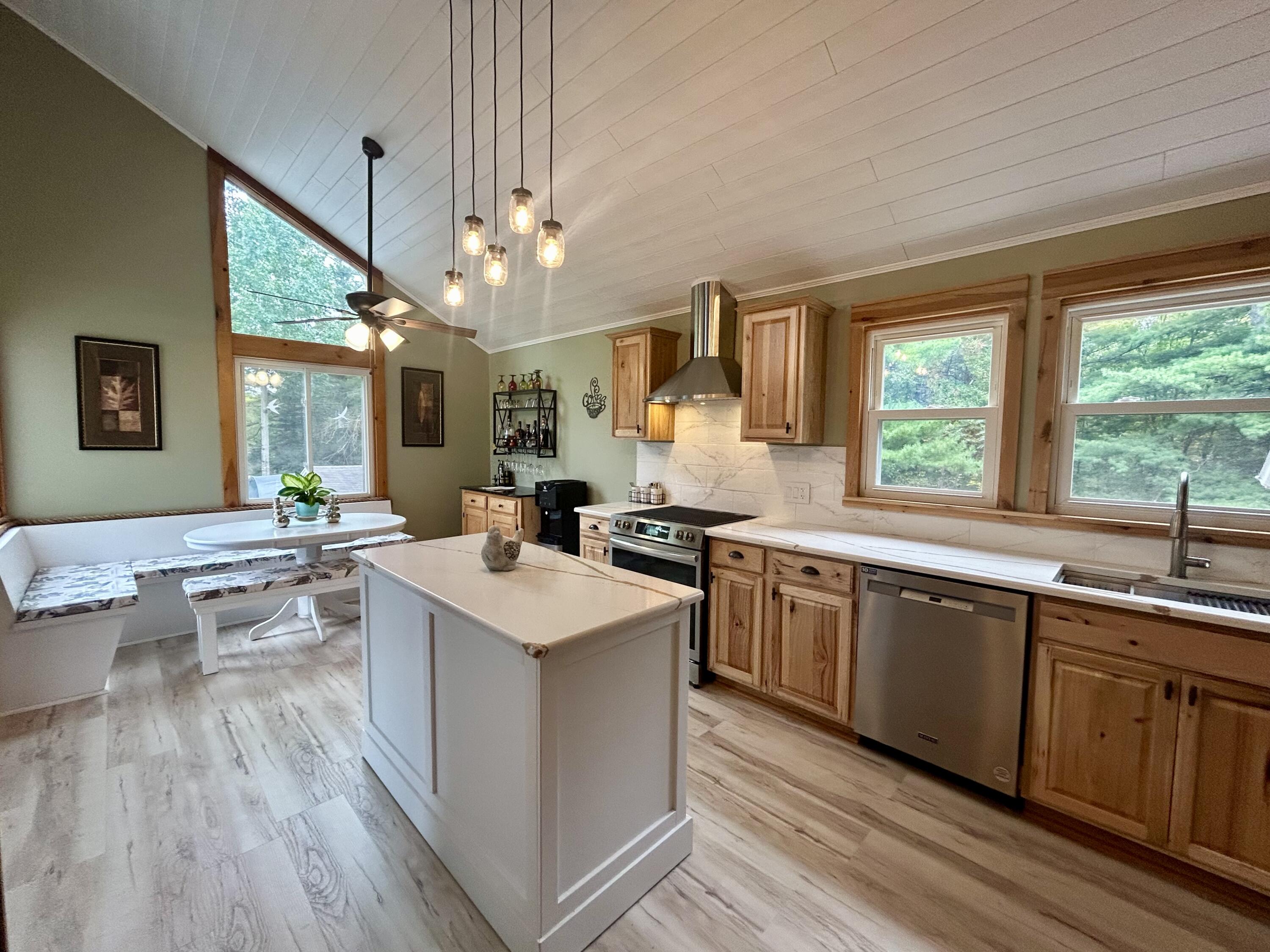39 Knob Hill Road Peru, NY 12972 - Photo 4 of 56