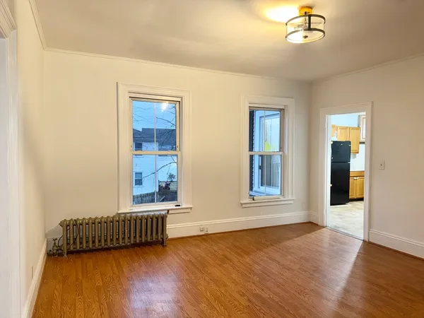 $2,600 | 26 Charles Street, Unit 2, Whitman, MA 02382