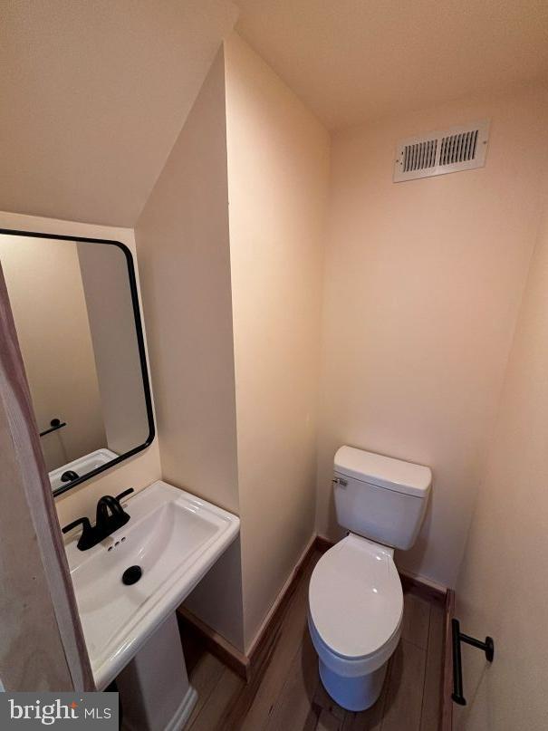 20853 Greengarden Road Bluemont, VA 20135 - Photo 18 of 19