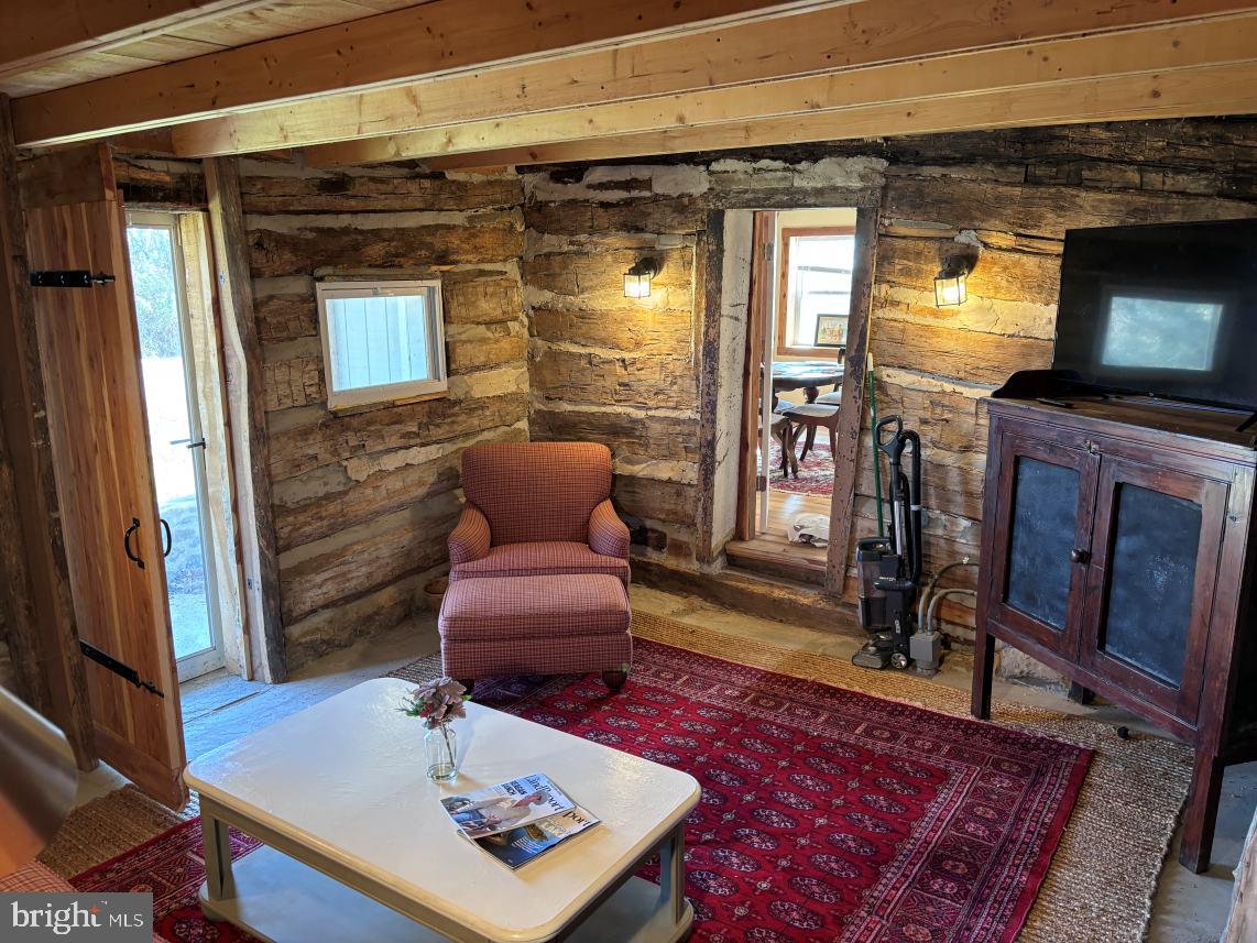 20853 Greengarden Road Bluemont, VA 20135 - Photo 8 of 19