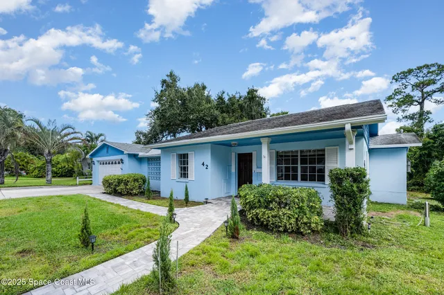 $2,100 | 42 North Fernwood Drive, Rockledge, FL 32955
