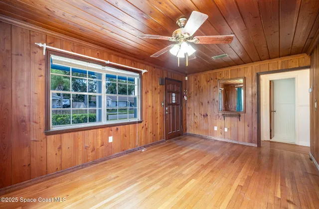 $2,100 | 42 North Fernwood Drive, Rockledge, FL 32955