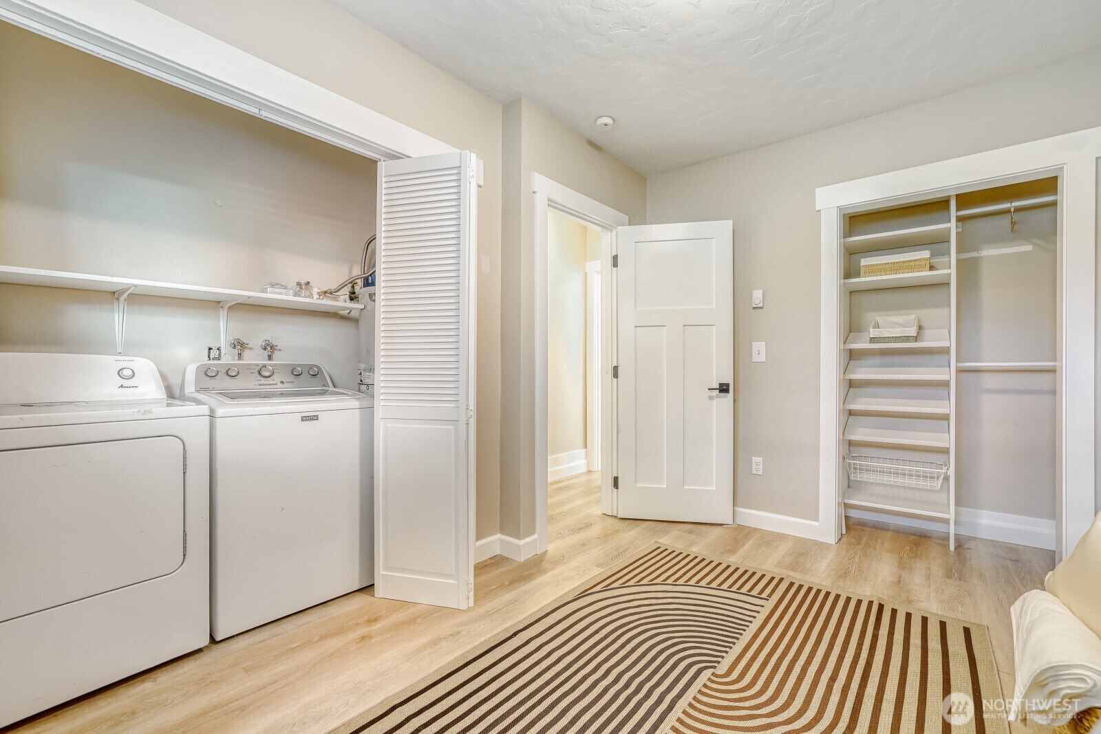 112 Raspberry Lane Sultan, WA 98294 - Photo 21 of 25 a bathroom with a sink and a shower