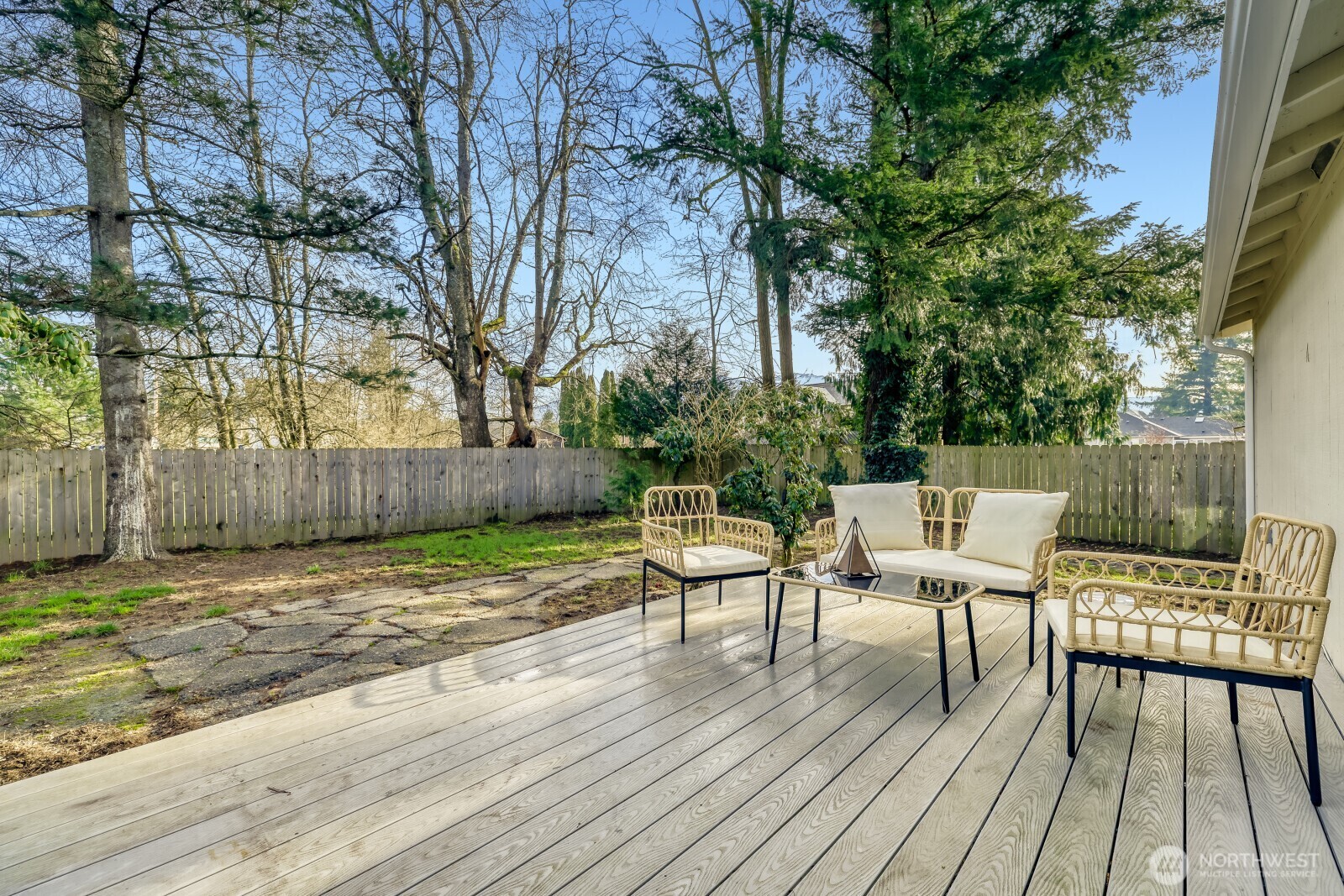 112 Raspberry Lane Sultan, WA 98294 - Photo 22 of 25 a view of a chairs and table on the wooden floor