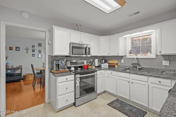 $412,900 | 39 Bedford Circle, Pinehurst, NC 28374