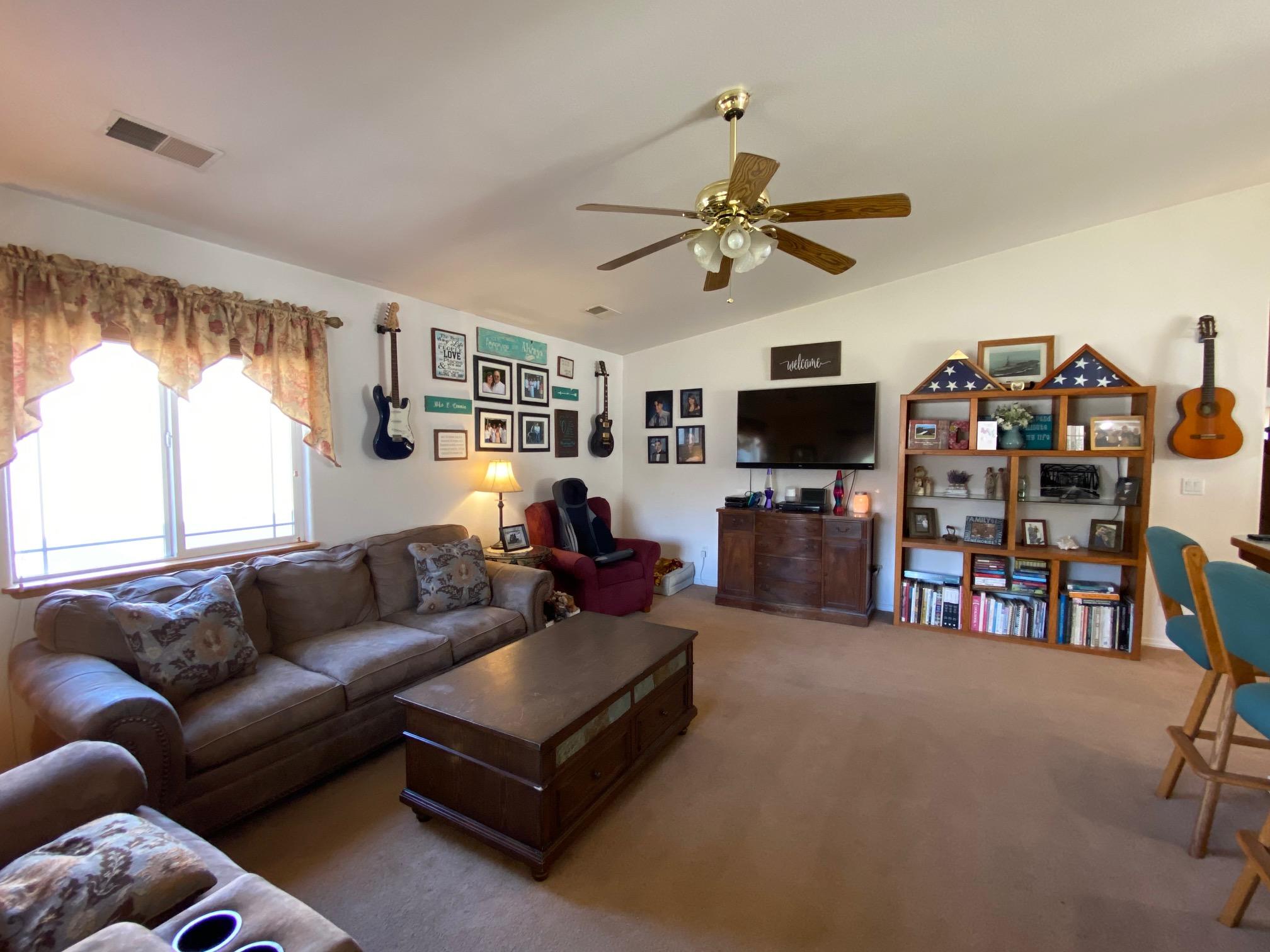 1011 Pine Street Rio Dell, CA 95562 - Photo 9 of 20 IMG_5664
