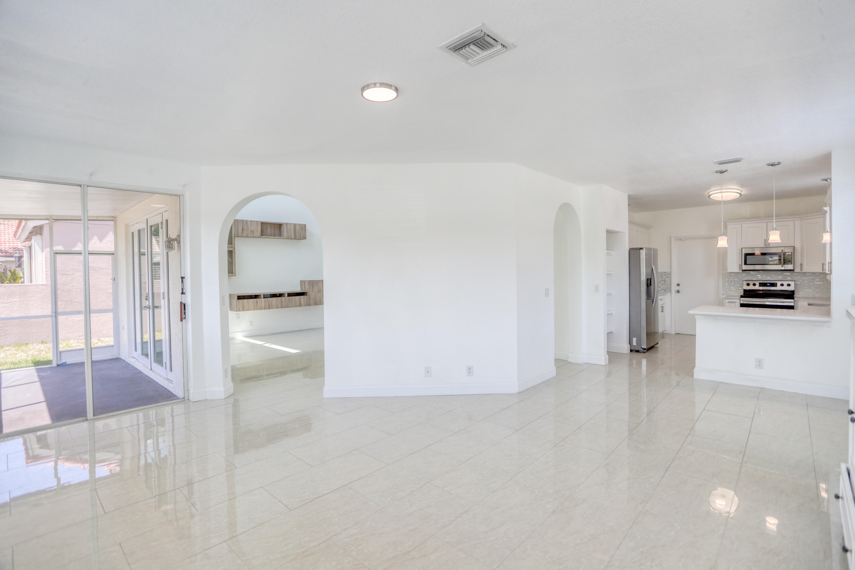 11107 Baybreeze Way Boca Raton, FL 33428 - Photo 14 of 58 2ND LIVING AREA