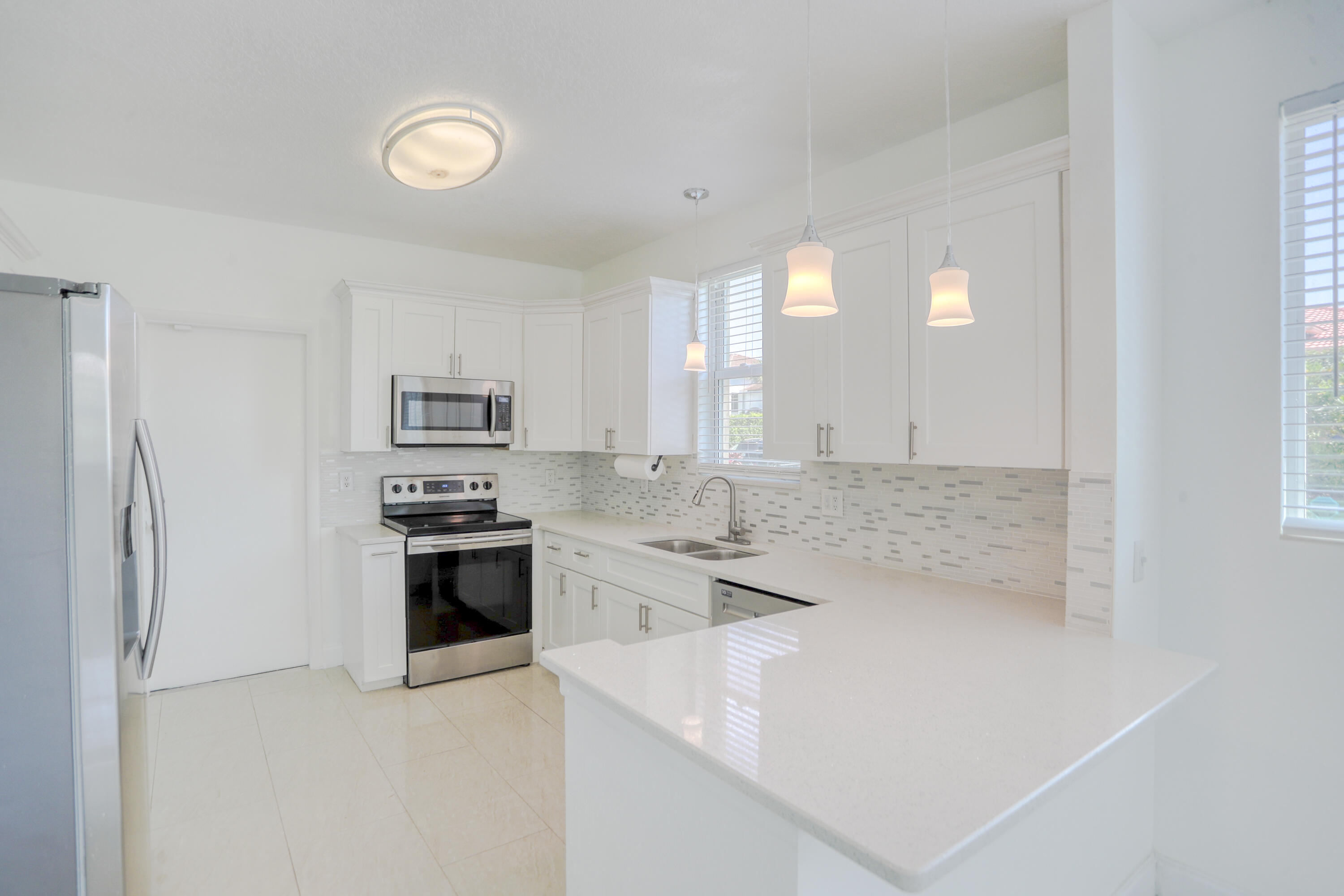 11107 Baybreeze Way Boca Raton, FL 33428 - Photo 10 of 58 KITCHEN