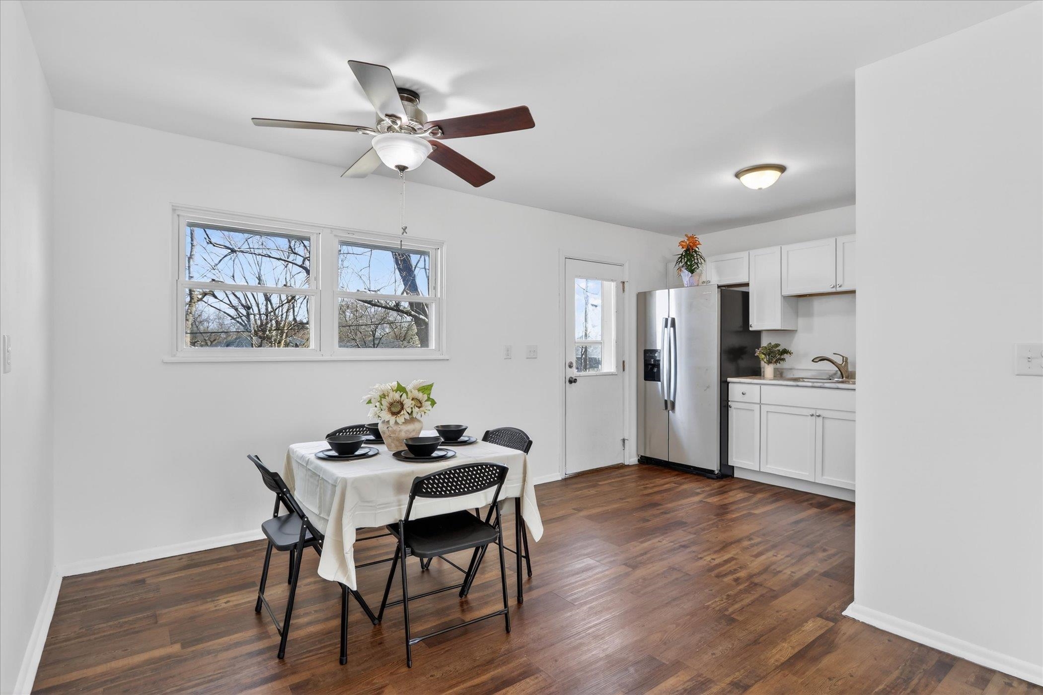 2043 Linway Drive Beloit, WI 53511 - Photo 13 of 59