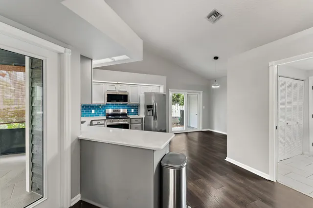 $4,500 | 10440 Southeast Jupiter Narrows Drive, Hobe Sound, FL 33455