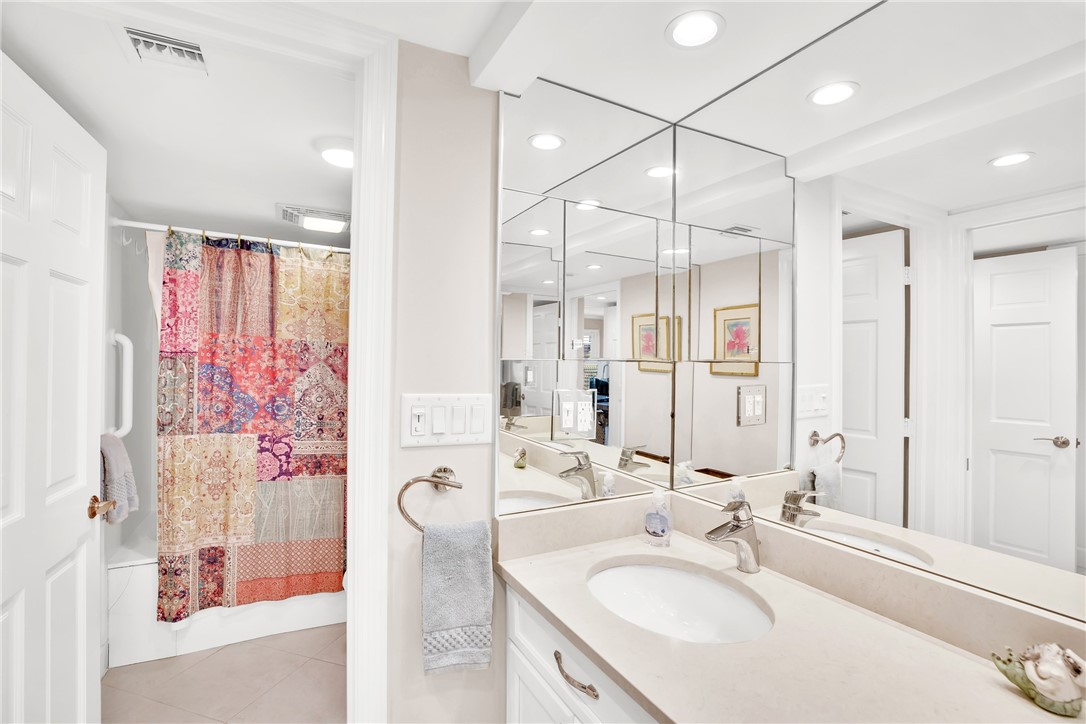 1180 Reef Road, Unit B5 Vero Beach, FL 32963 - Photo 25 of 35