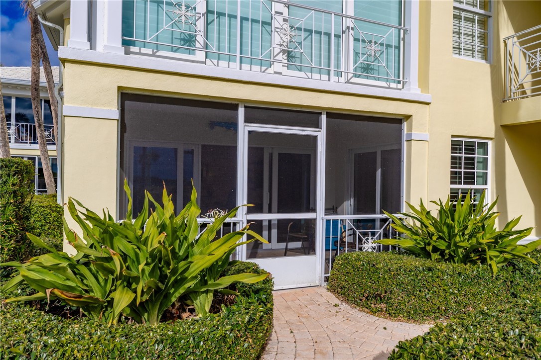 1180 Reef Road, Unit B5 Vero Beach, FL 32963 - Photo 26 of 35