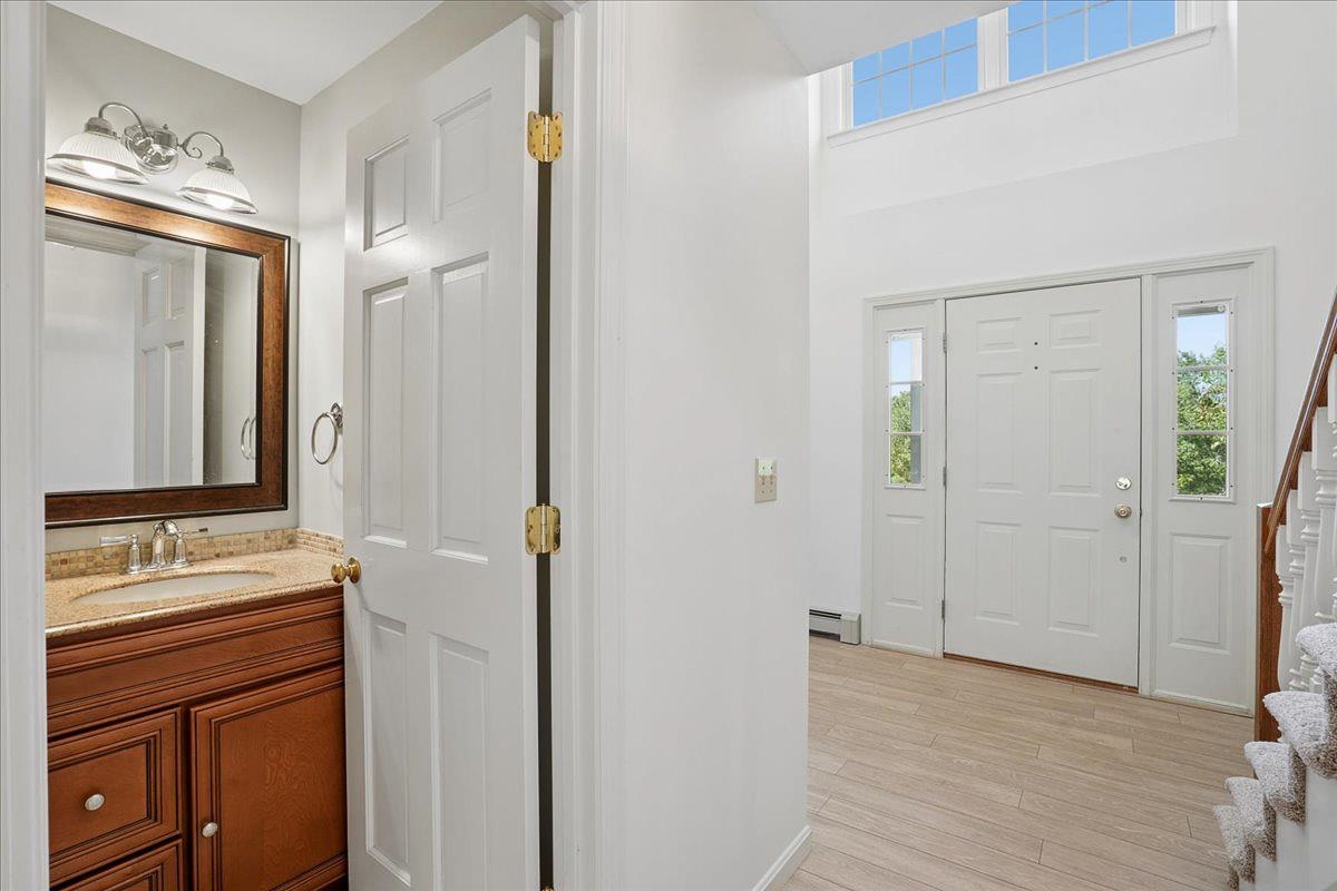 106 Gorham Pond Road Goffstown, NH 03045 - Photo 24 of 60