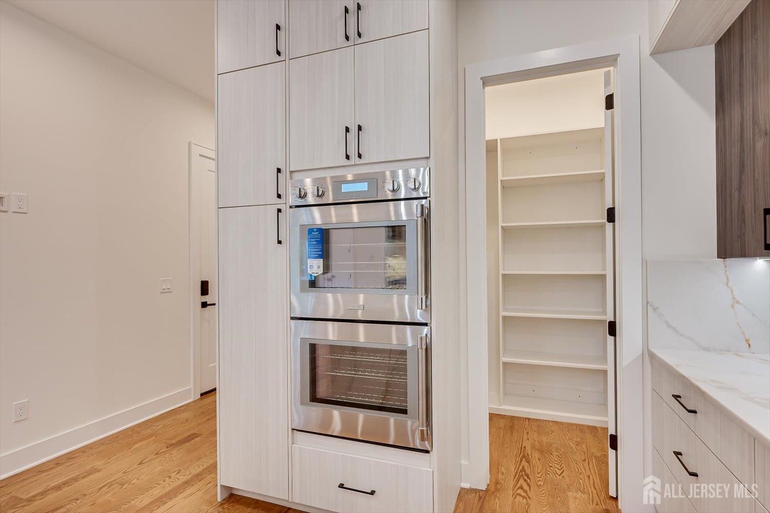 67 Falcon Road Livingston, NJ 07039 - Photo 28 of 95 Gallery Image 28