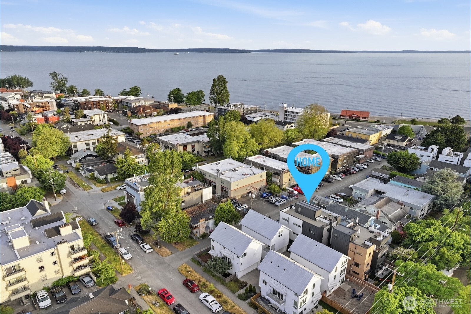 2769 59th Avenue Southwest, Unit A Seattle, WA 98116 - Photo 2 of 34