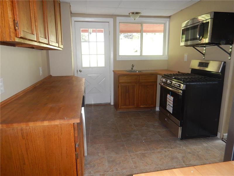1918 Fox Chapel Road Pittsburgh, PA 15238 - Photo 11 of 24 KITCHEN BRAND NEW GAS STOVE & MICROWAVE