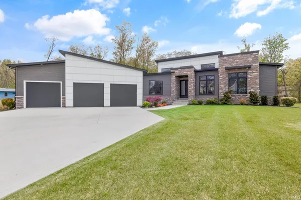 $1,150,000 | 50824 Brownstone Drive, Granger, IN 46530