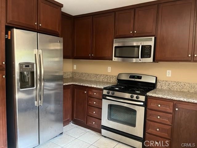 7686 Papyrus Place, Unit 4 Rancho Cucamonga, CA 91739 - Photo 8 of 26 Gallery Image 8
